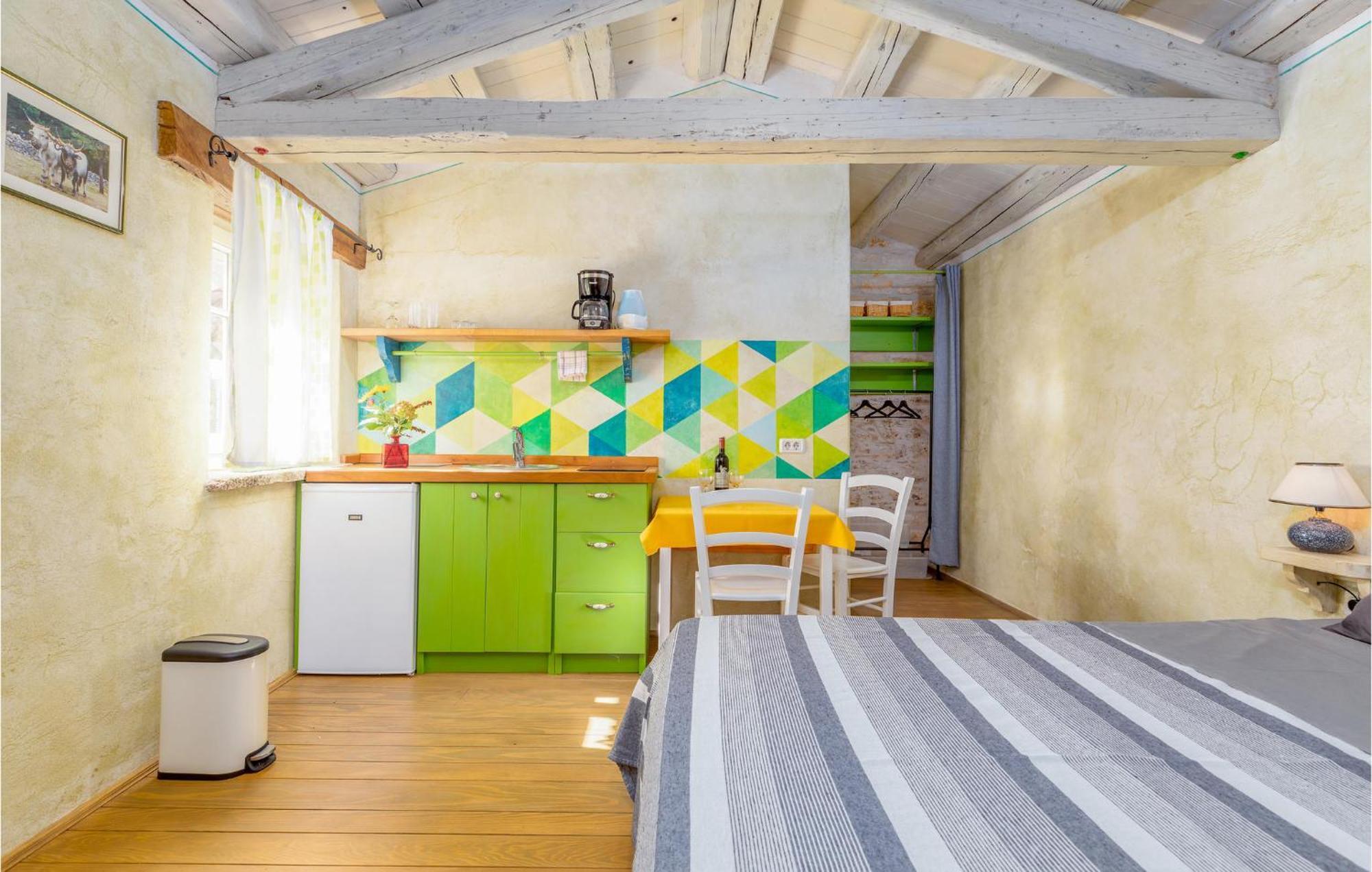 Awesome Apartment In Zminj Bagian luar foto